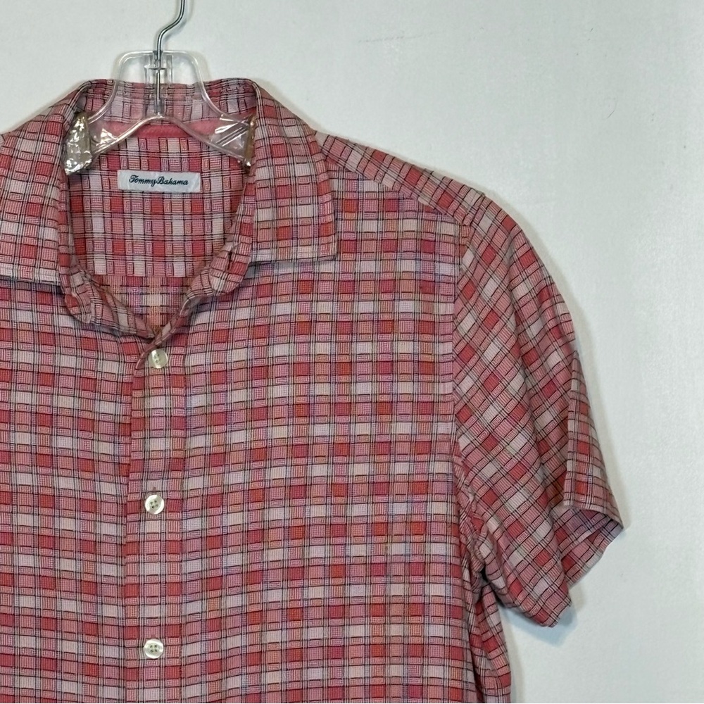 Tommy Bahama Men's Red and White Checkered 100% Silk Shirt Size Large Bin4